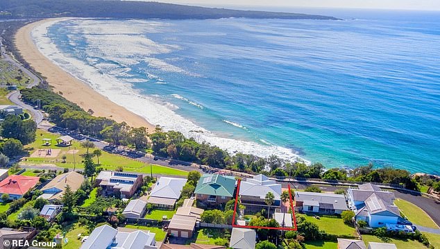 Erin Patterson inherited the beautiful oceanfront property in Eden that her parents bought after she left Victoria, her mother died in 2019 and left the house to her two daughters