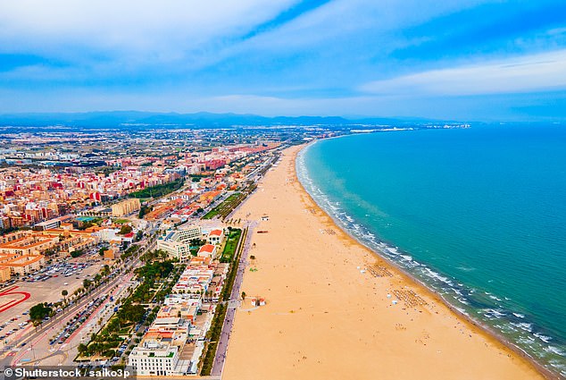 Valencia (archive photo).  So far, hotels in the Valencia region have agreed to help, but Benidorm says it cannot yet join in because the request does not come from the government and they believe it has not been 'well thought through'.