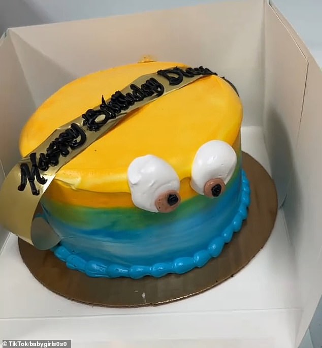 The TikTok then cut a piece of the cake she received – which looked nothing like a minion.  Not only were there no glasses, the yellow and blue portions overlapped, leaving the middle green