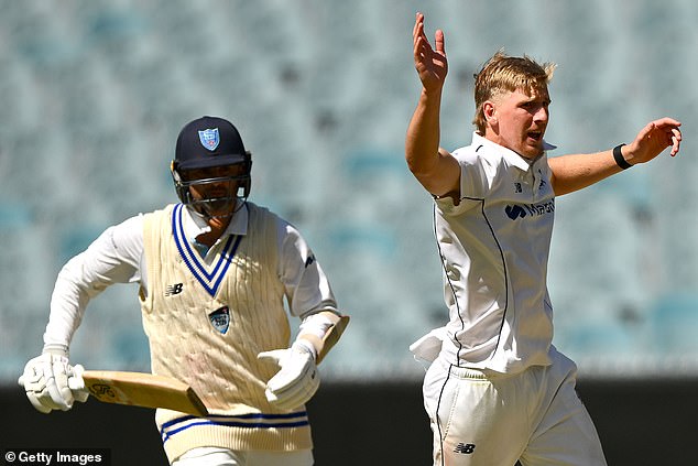 Will Sutherland (right) has made a name for himself playing for Victoria in the Sheffield Shield alongside Siddle