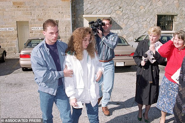 David and Susan Smith arrive at the Union County Sheriff's Office in Union, South Carolina on October 27, 1994.  Her family says she has always had a 