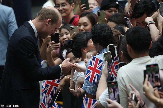 When he arrived in Singapore, William was shown the Jewel, a nature-themed entertainment and shopping complex surrounded by and connected to one of Changi Airport's passenger terminals.