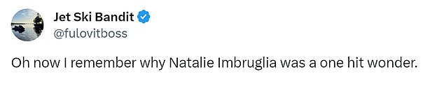 1699383097 33 Natalie Imbruglia gets mixed reviews for her rendition of the