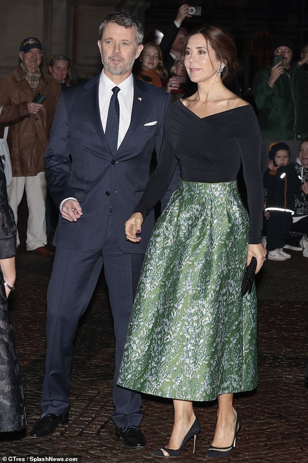 Joaquín Sorolla (1863-1923), known as the 'master of light', is one of Spain's most celebrated artists.  Pictured, Mary and Frederik at tonight's event