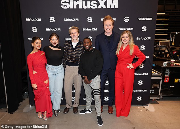 Strike a pose: L-R) Marren Morris, Ashley Flowers, Davis Burleson, Kevin Hart, Conan O'Brien and Kelly Clarkson attend the SiriusXM Next Generation: Industry & Press Preview