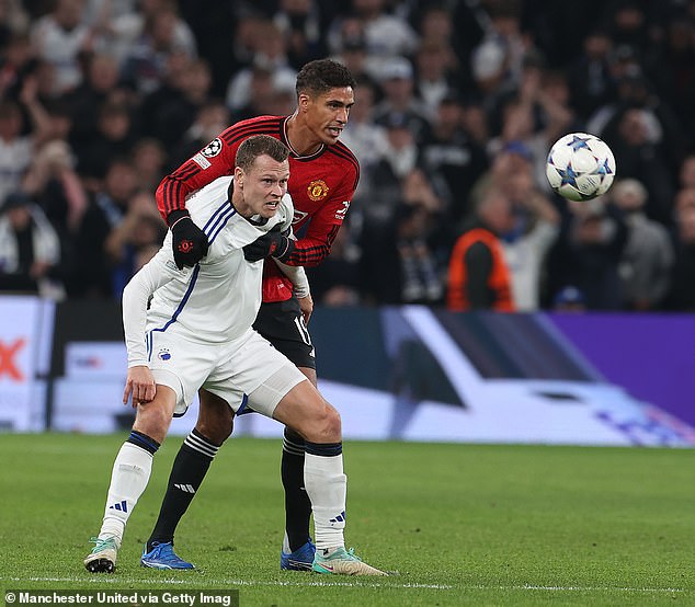 Scholes points to Raphael Varane as the kind of player who should take leadership