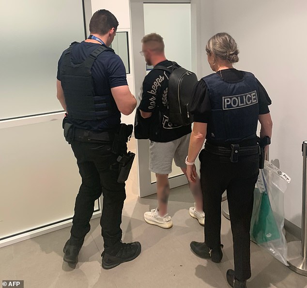 The Australian Federal Police (AFP) and Tasmania Police claim the discovery was made during a routine baggage check at the airport on Thursday morning