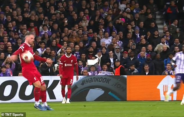 Liverpool had the ball in the net late on, but the equalizer was disallowed in the final extra minute due to a handball from Alexis Mac Allister.