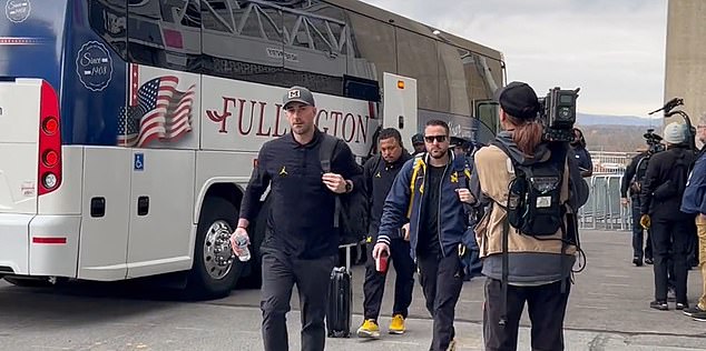 The Wolverines players and staff arrived at Beaver Stadium on Saturday morning