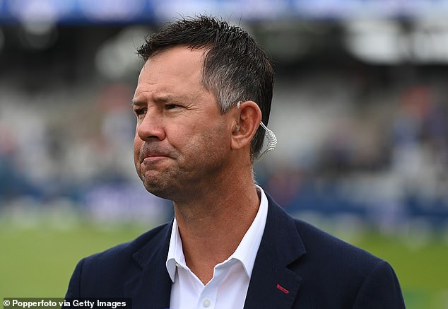 Ponting disagreed that the Australian side is stronger with Stoinis in the middle order