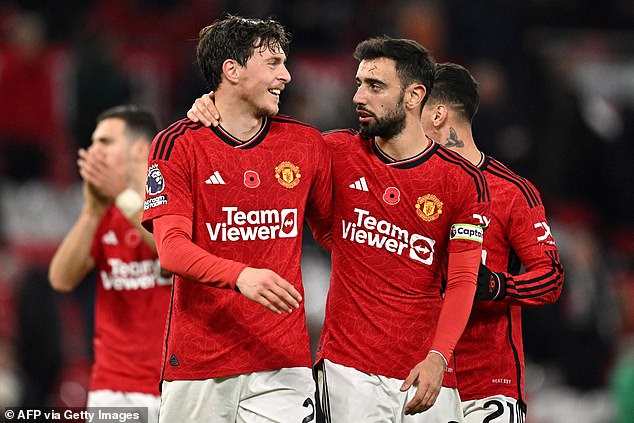 Victor Lindelof (L) scored the only goal as United triumphed over Luton on Saturday afternoon