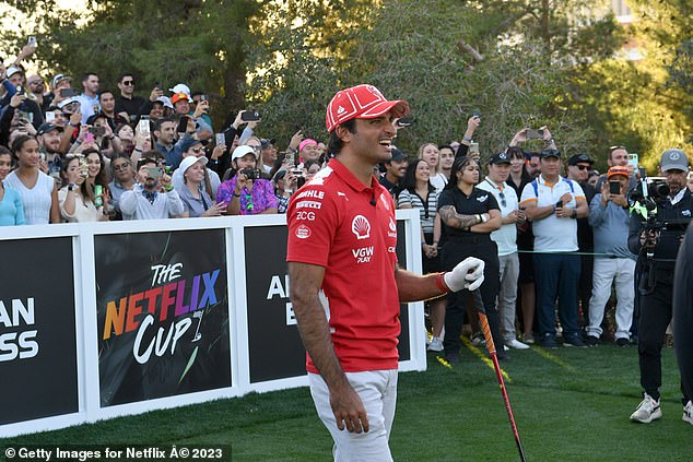 Sainz took part in the unique crossover event between F1 drivers and golf superstars