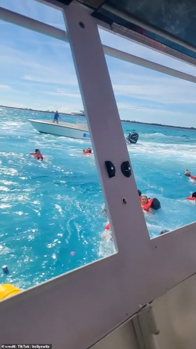 1700046660 794 Terrifying moment two deck ferry sinks during Bahamas excursion to the