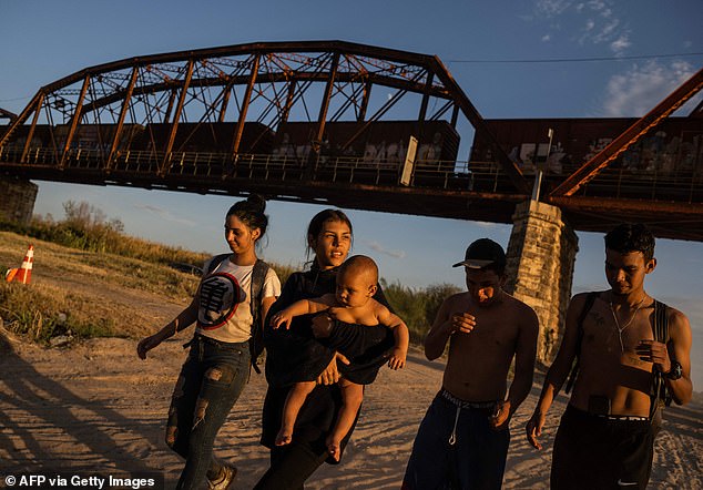 More than 200,000 Venezuelans have crossed the Darien Gap on their way to the United States this year, according to Panama's National Immigration Service.