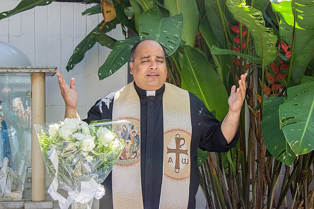 Father Omar, rector of the Shrine of Christ the Redeemer, confirmed that the church would pay for the lighting, which began at 7 p.m. Thursday