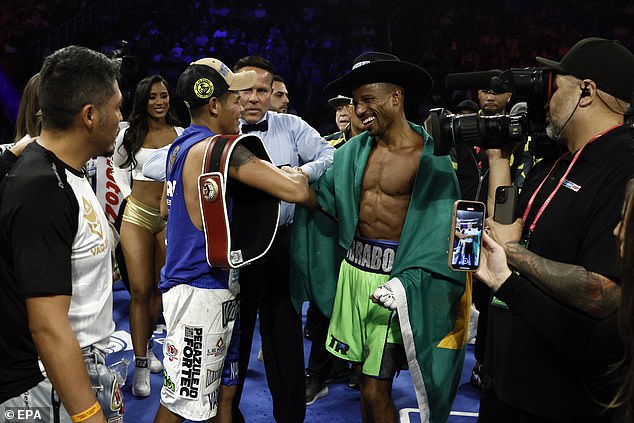 Emanuel Navarrete (left) and Robson Conceicao (right) battled to a draw in the co-main event