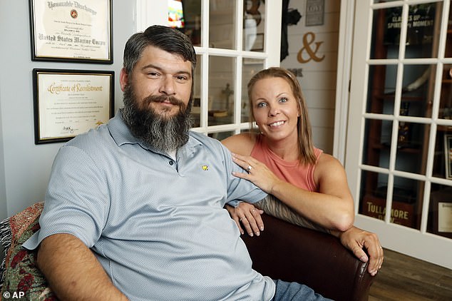 Bee and his wife Bobbie are pictured in 2021 at their home in Jacksonville, North Carolina