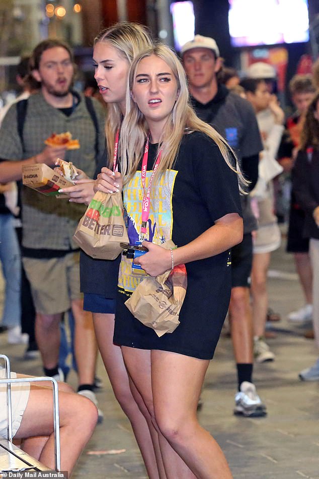 You can't party all night without taking a break to eat something, as these people (pictured) know