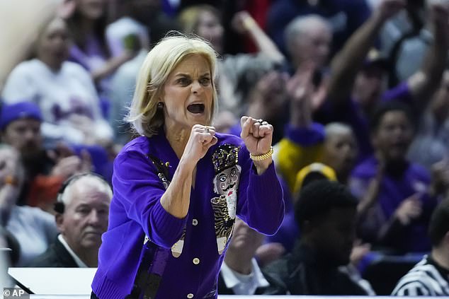 LSU head coach Kim Mulkey shouts from the bench in the second half against Kent State