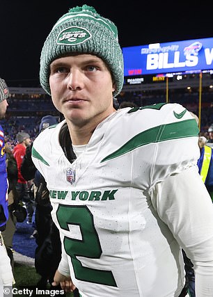 Zach Wilson struggled in the Jets' loss to the Bills