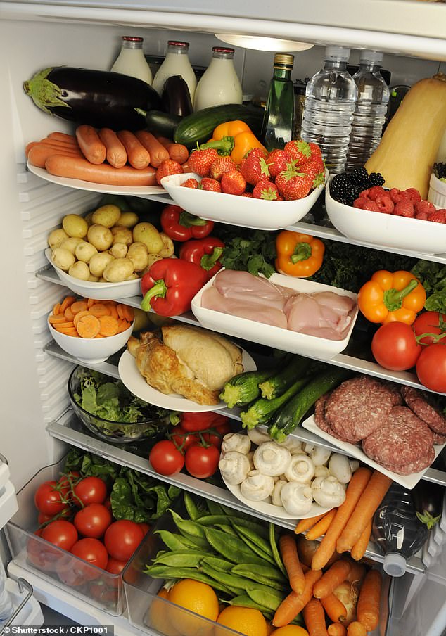 Too much food in the refrigerator can block the vents, making it difficult for air to circulate