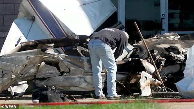 1700760361 69 Shocking moment small plane crashes into Texas strip mall parking