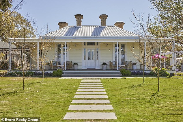 News of Cam's recent sale comes after the fan favorite announced earlier this month that he was unloading his beautiful home in Gisborne, Victoria.