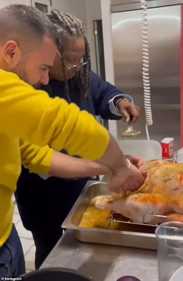 It showed them filling the bird with various ingredients, but when some people noticed neither of them were wearing gloves, it sparked a flood of negative comments.