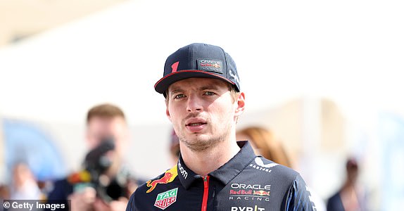 ABU DHABI, UNITED ARAB EMIRATES – NOVEMBER 25: Max Verstappen of the Netherlands driving the Oracle Red Bull Racing RB19 looks on during qualifying ahead of the Abu Dhabi F1 Grand Prix at Yas Marina Circuit on November 25, 2023 in Abu Dhabi, United Arab Emirates Emirates.  (Photo by Amin Mohammad Jamali/Getty Images)