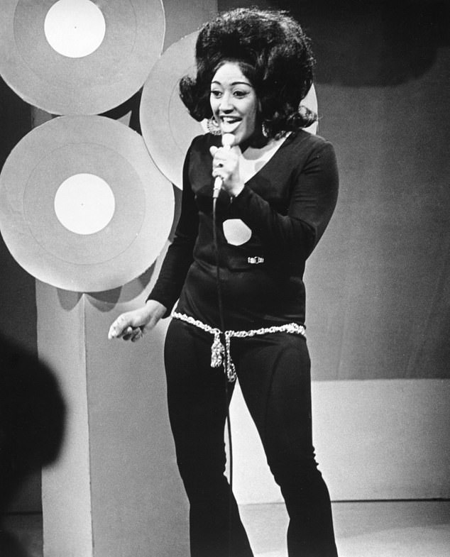 The singer was pictured performing in 1970