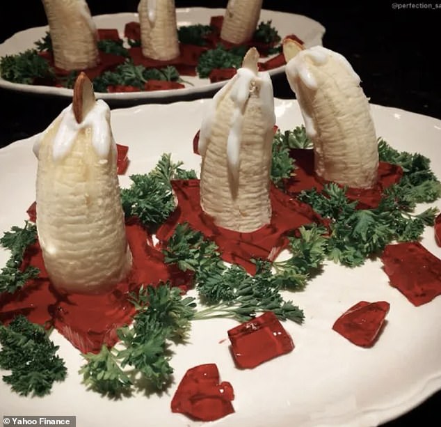 This person in the US made his Christmas dessert look like candles, but unfortunately their creative direction led them down an unintentionally tacky path