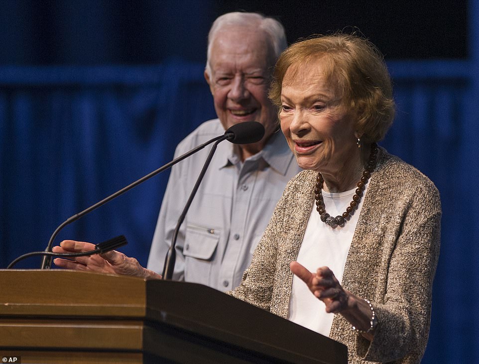 Rosalynn Carter died on November 19 at the age of 96 at her home in Plains, Georgia, along with her 77-year-old husband, President Jimmy Carter, 99. President Carter will travel to Atlanta on Tuesday to attend his wife's official memorial service .