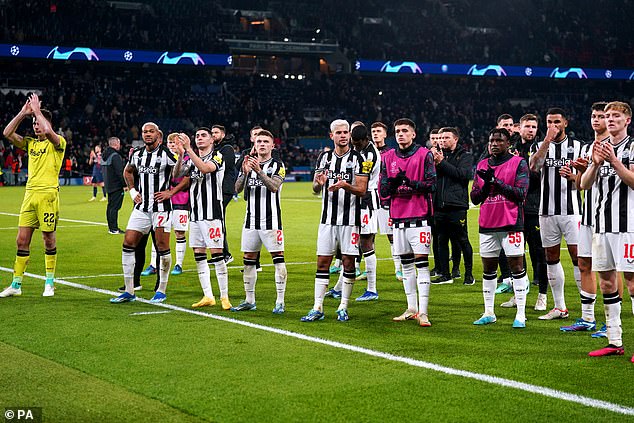 1701211024 87 PSG 1 1 Newcastle Toon denied a famous win by controversial
