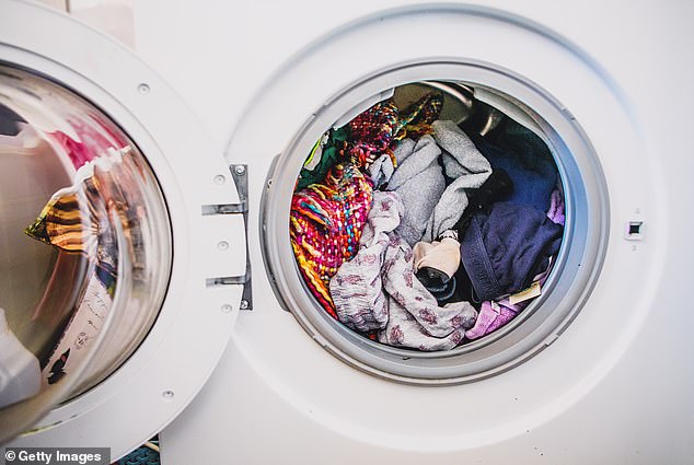 Australian homemaking site Stay At Home Mum recently shared an advice guide on how often we should wash a range of commonly used items