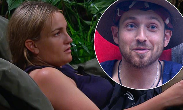 1701296237 645 Im A Celeb LIVE Jamie Lynn Spears stuns campmates as