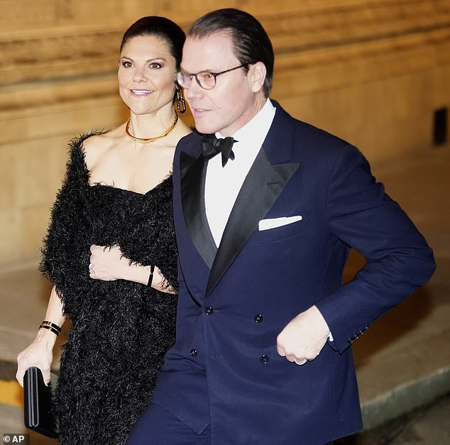 Crown Princess Victoria of Sweden and Prince Daniel were guests of Kate and William tonight