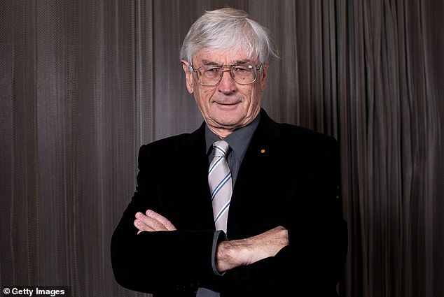 Self-made millionaire Dick Smith has urged Anthony Albanese's government to consider nuclear power in its push for net-zero emissions by 2030.