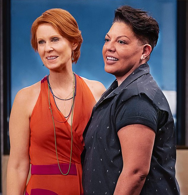 Che, played by Sara Ramírez, has been called the 'worst character on television' - depicted in character with Cynthia Nixon as Miranda Hobbes