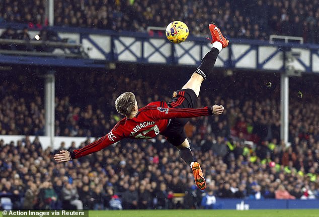 Everton 0 3 Man United Alejandro Garnacho nets a STUNNING overhead