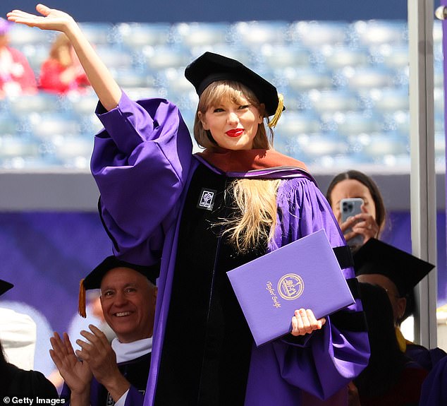 Harvard students can take a course on the life of Taylor Swift next semester (Photo: Swift receives her honorary Doctor of Fine Arts degree from New York University)