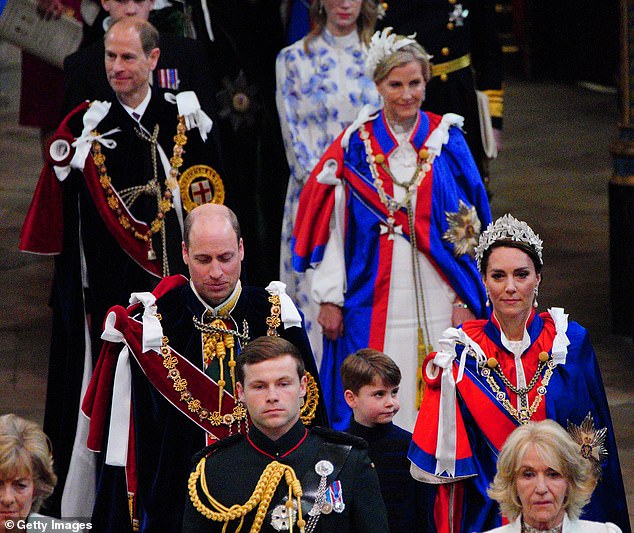 The new power quartet that King Charles relies on: The Prince and Princess of Wales are Prince Edward and Sophie, Duke and Duchess of Edinburgh, as they leave Westminster Abbey after the coronation.  Prince Louis walks between his parents