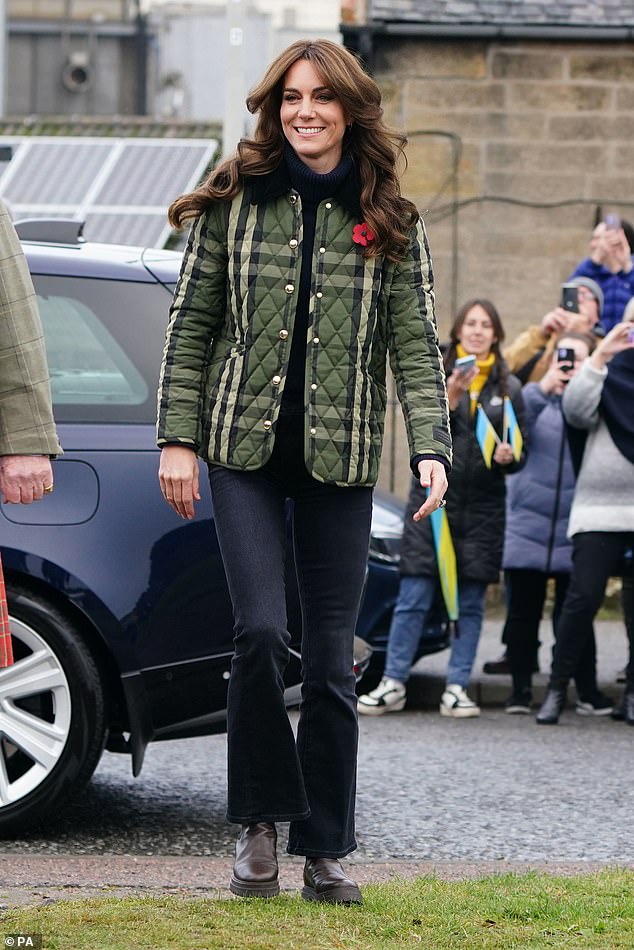 The Princess of Wales, 41, rocked chic attire as she arrived in Scotland with Prince William this afternoon