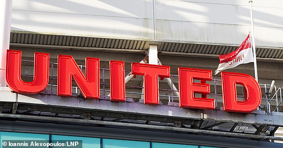 © Licensed to London News Pictures.  13/11/2023.Manchester, UK.  The Manchester United flag flies at half-mast ahead of Sir Bobby Charlton's funeral outside Old Trafford.  Sir Bobby Charlton's funeral will take place outside Manchester Cathedral later today.  Photo: Ioannis Alexopoulos/LNP