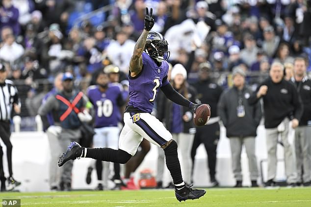 Baltimore Ravens wide receiver Odell Beckham Jr. has been fined for holding up a peace sign