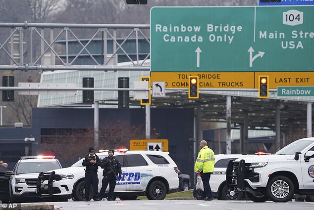 A car exploded today at Rainbow Bridge in Niagra Falls, just two days after New York Governor Kathy Hochul issued a warning about increased chatter