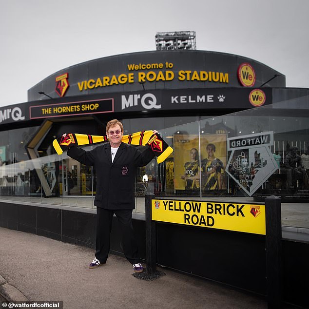 Sir Elton John has praised the decision to rename a road after his 1973 album as he visited it for the first time since the change