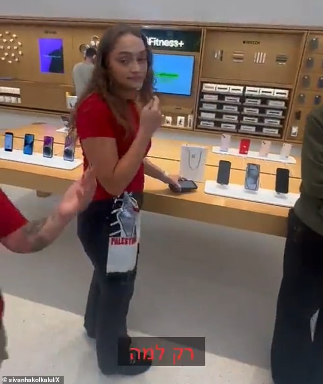 Tensions arose at an Apple store in California in Irvine when an Israeli customer spotted an employee wearing a Palestinian flag on her jeans