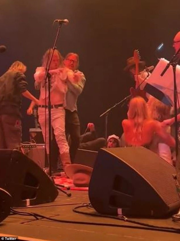 A shocking brawl broke out between members of American rock band The Brian Jonestown Massacre during their show in Melbourne on Tuesday evening