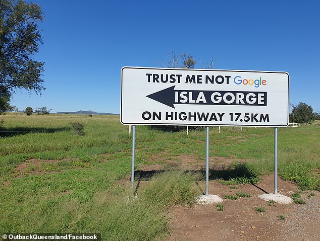 Mr Anderson decided to take matters into his own hands and had his own roadside sign made (pictured) to tell tourists which way to go