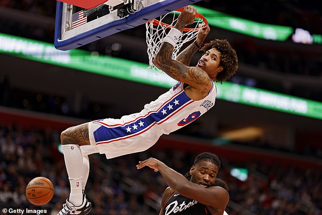 Oubre averaged 16.3 points, 5.1 rebs and 1.4 steals through eight games before getting injured